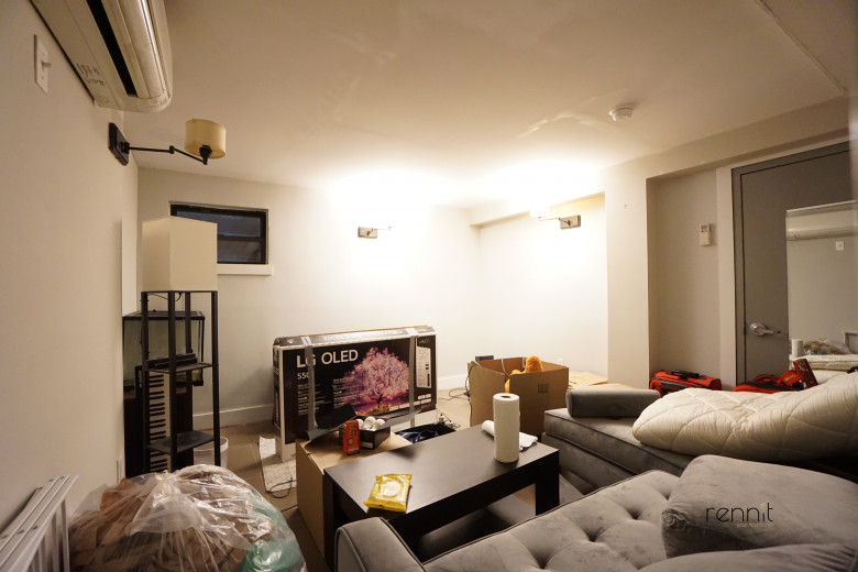 814 St Johns Pl, Apt 1R Image 18