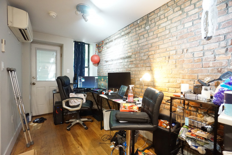 814 St Johns Pl, Apt 1R Image 19