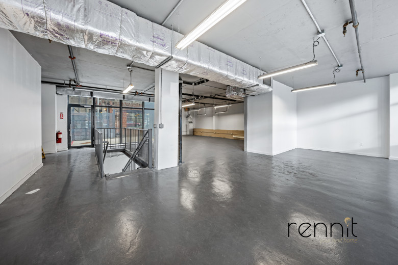 349 Kent Ave, Apt Commercial Image 4