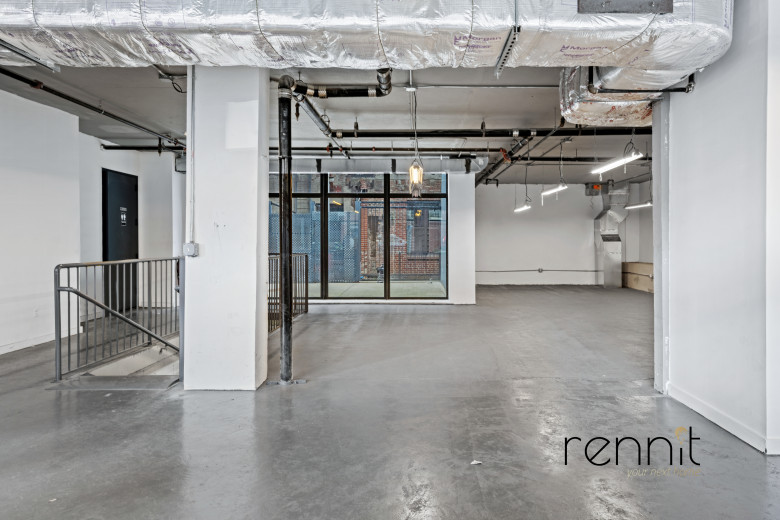 349 Kent Ave, Apt Commercial Image 8