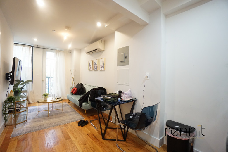 172 Vernon Ave, Apt 4F Image 1