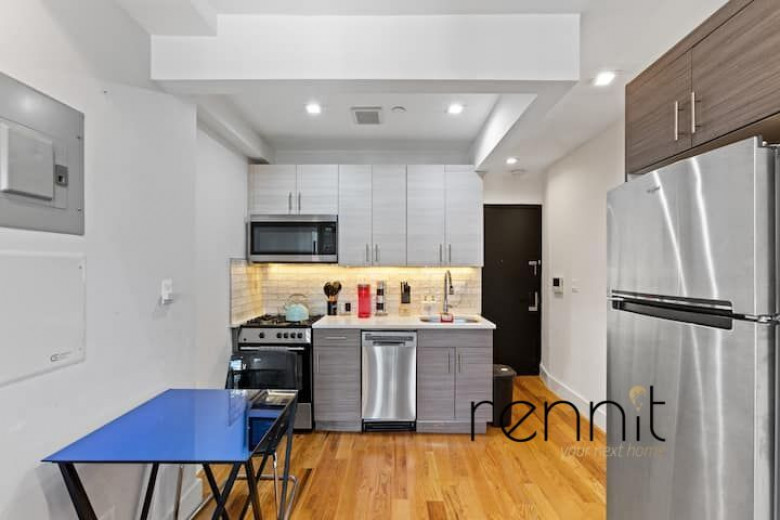 172 Vernon Ave, Apt 4F Image 11