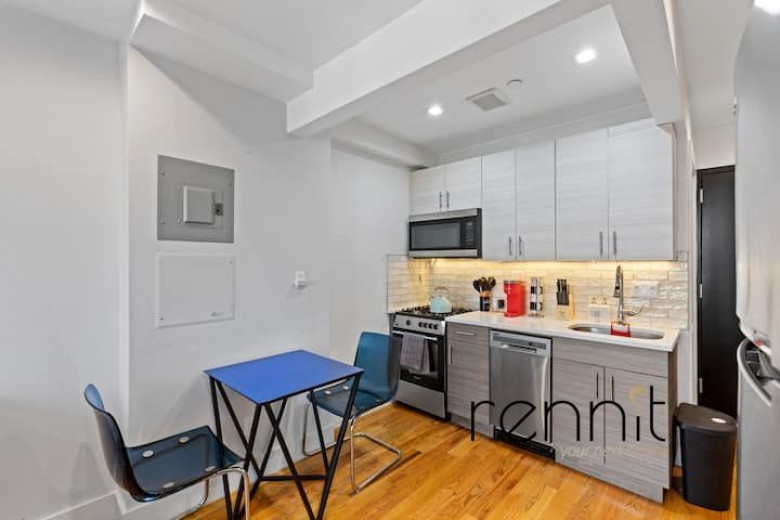 172 Vernon Ave, Apt 4F Image 19