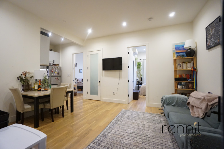 163 Graham Ave, Apt 2A Image 17