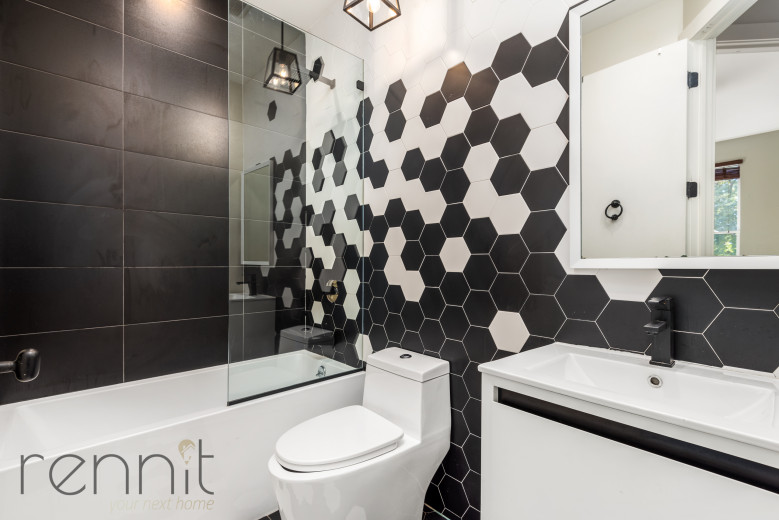 816 St Johns Pl, Apt 5F Image 5