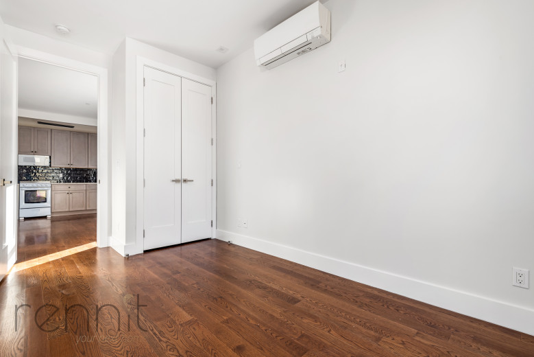 776 Franklin Ave, Apt 5B Image 6