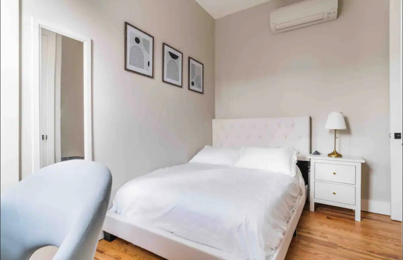 340 Devoe St, Apt 2B Image 11