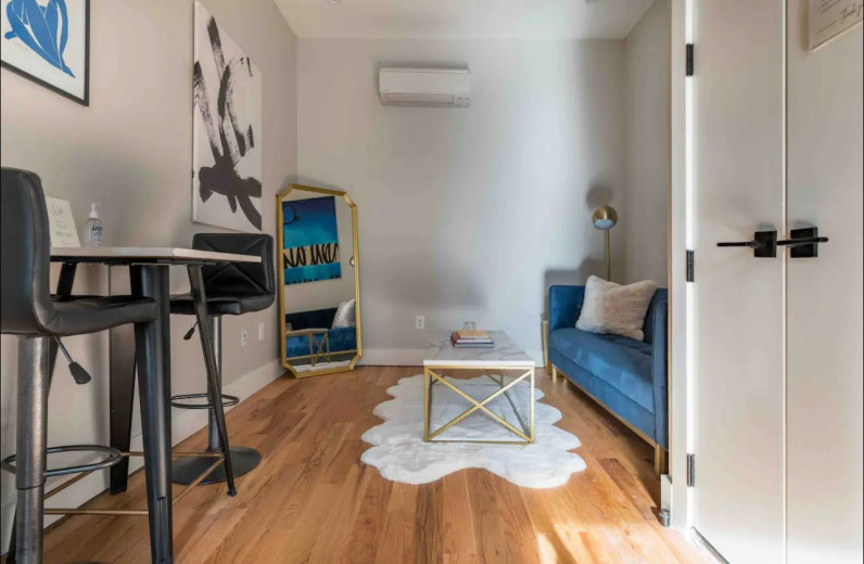 340 Devoe St, Apt 2B Image 3