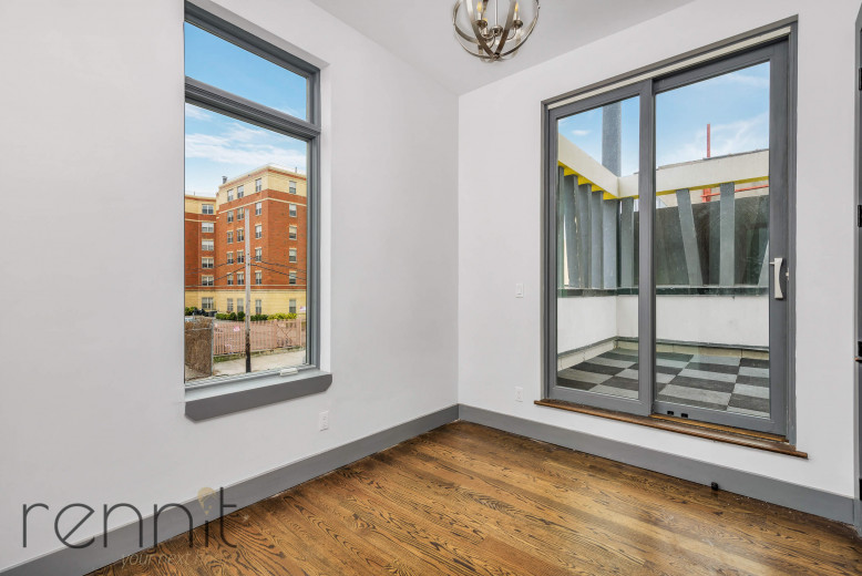 168 Stuyvesant Ave, Apt 2F Image 3
