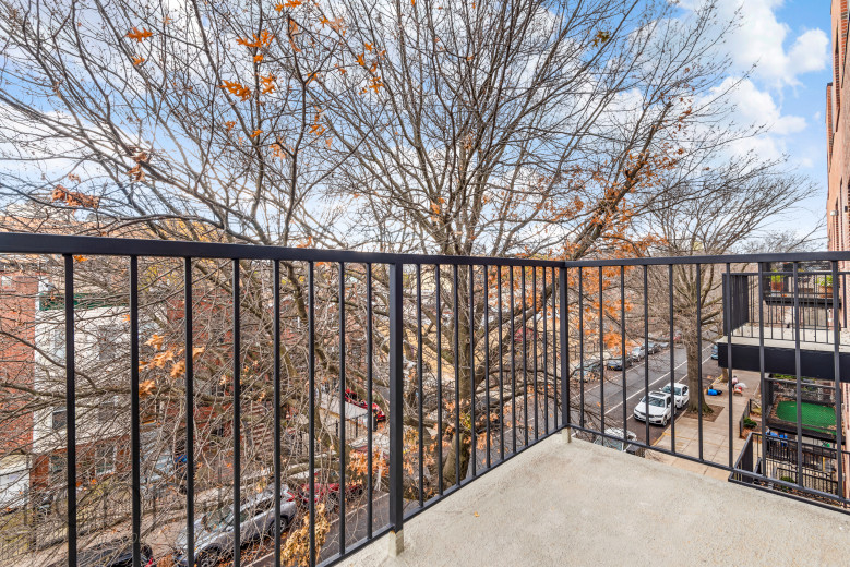 1707 Dean St, Apt 4C Image 7