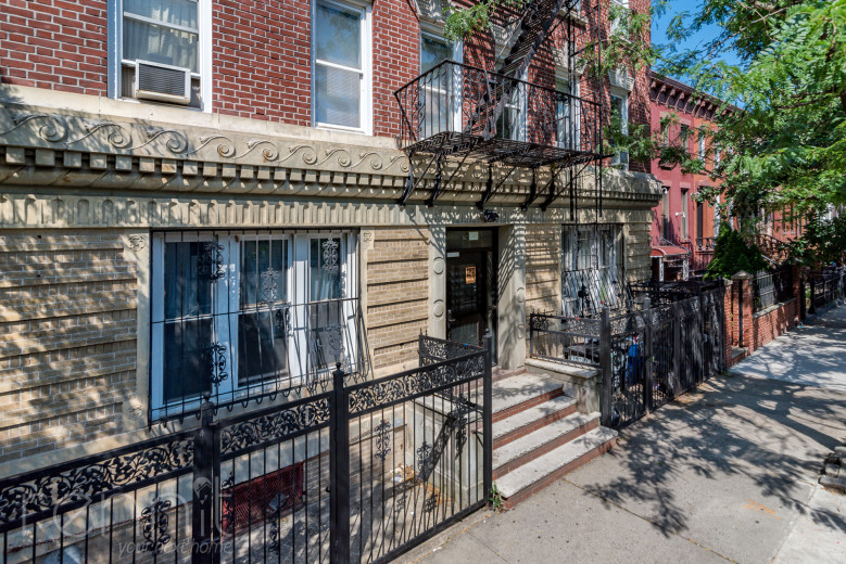 967 Bergen St, Apt 3C Image 16