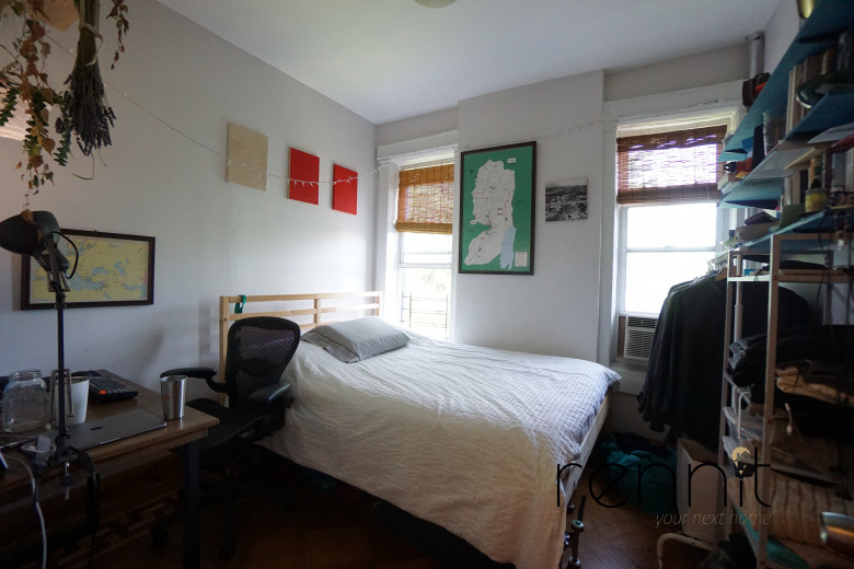 967 Bergen St, Apt 3C Image 4