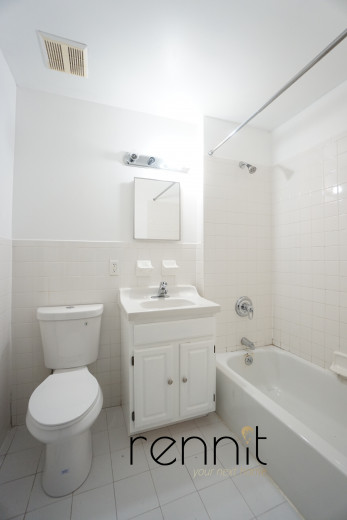 291 Pulaski St, Apt 1 Image 8