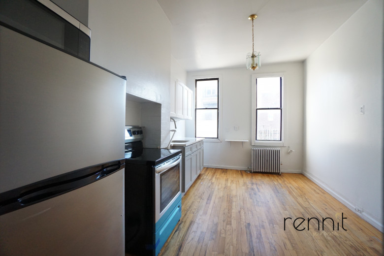 114 Walton St, Apt 12 Image 5