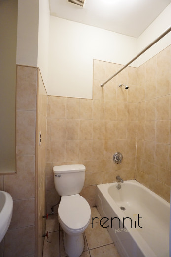 114 Walton St, Apt 12 Image 7
