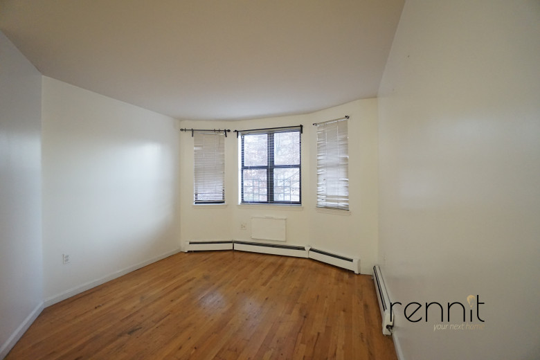291 Pulaski St, Apt 2 Image 3