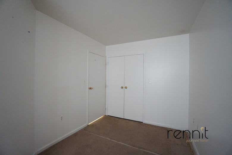 291 Pulaski St, Apt 2 Image 4