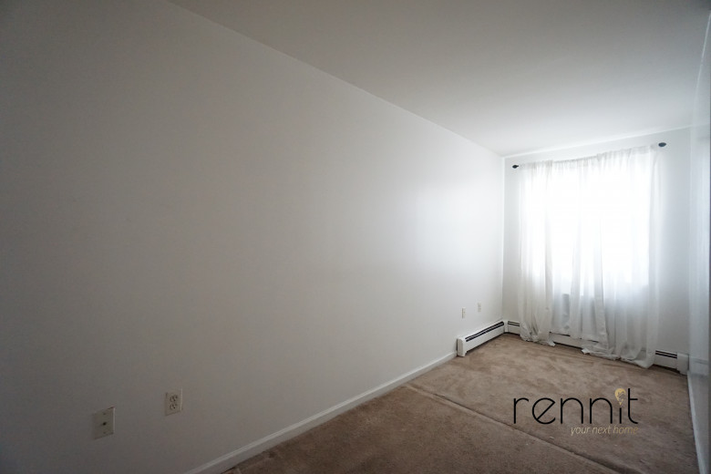 291 Pulaski St, Apt 2 Image 5