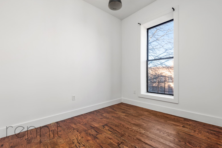 92 Malcolm X Blvd, Apt 3F Image 9