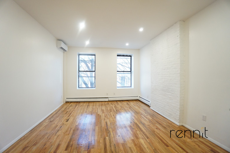 818 Marcy Ave, Apt 2B Image 2