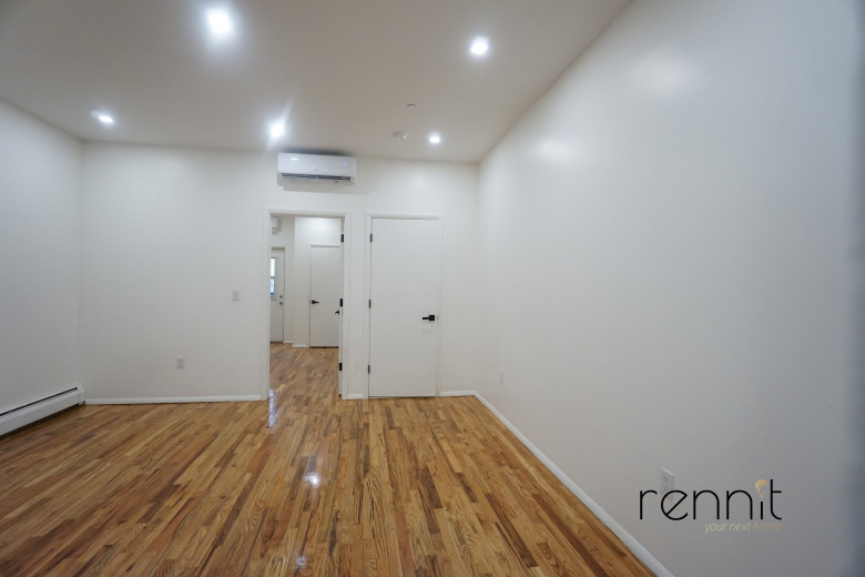 818 Marcy Ave, Apt 1D Image 11