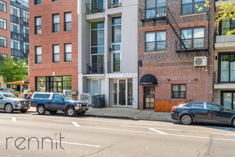 1056 Bedford Ave, Apt 6R Image 9