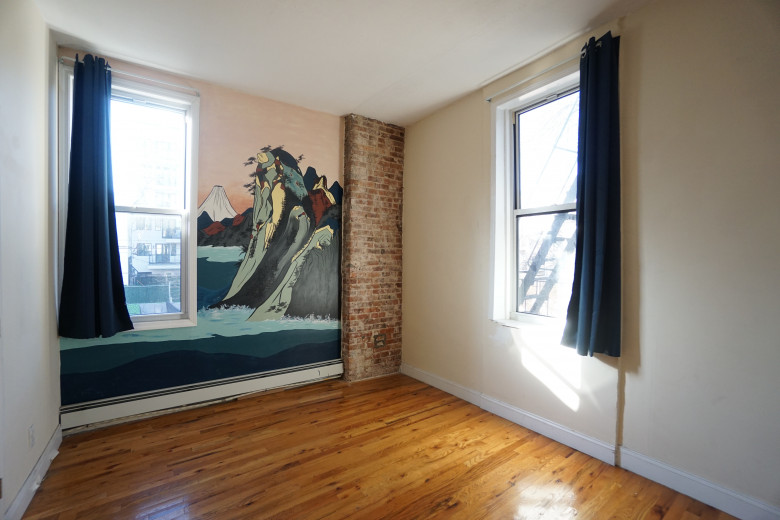 155 Pulaski St, Apt 2 Image 8