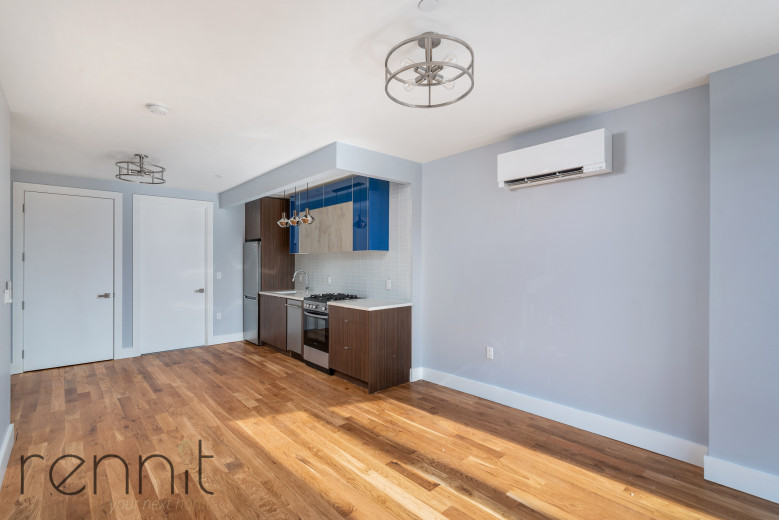56 Ainslie St, Apt 3D Image 2