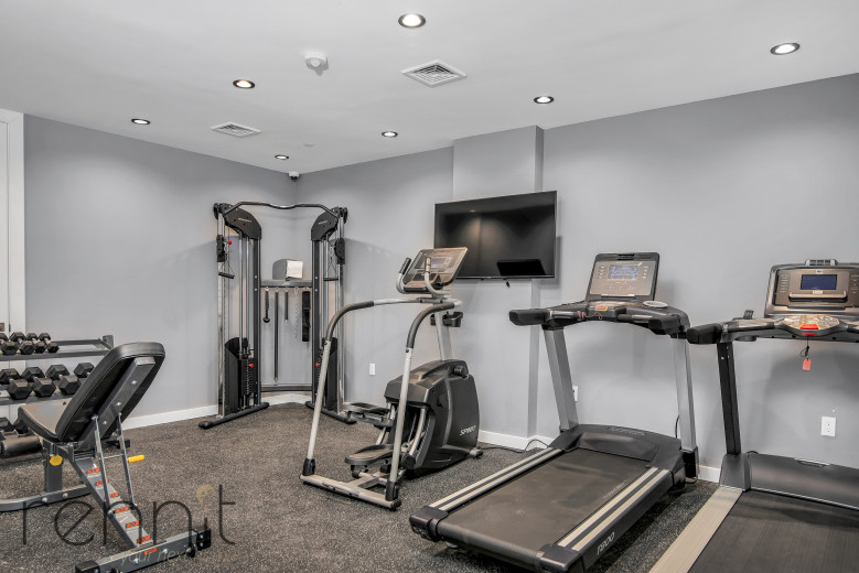 56 Ainslie St, Apt 3D Image 9