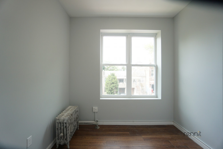 193 East 91st St, Apt 3 Image 11