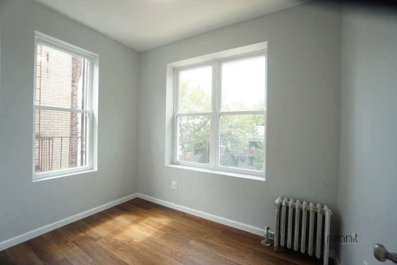 193 East 91st St, Apt 3 Image 12