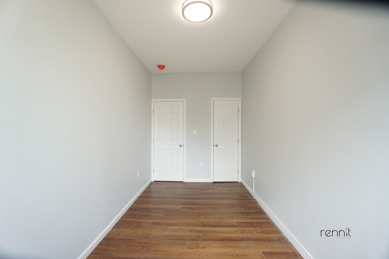193 East 91st St, Apt 3 Image 7