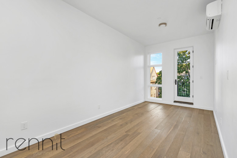 1525 New York Ave, Apt 3B Image 2