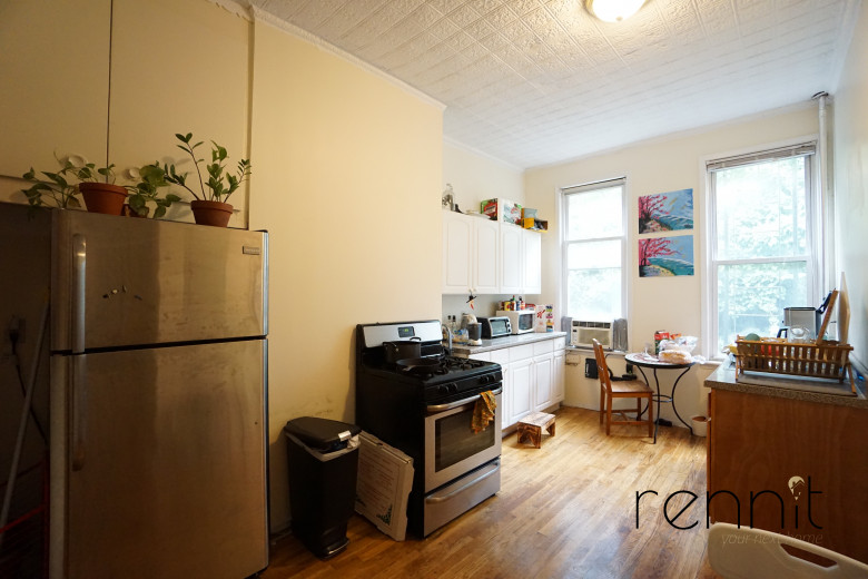 728 Lorimer St, Apt 2L Image 1