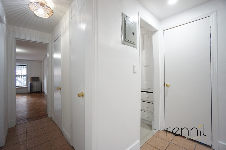 285A Hart St, Apt 1 Image 15