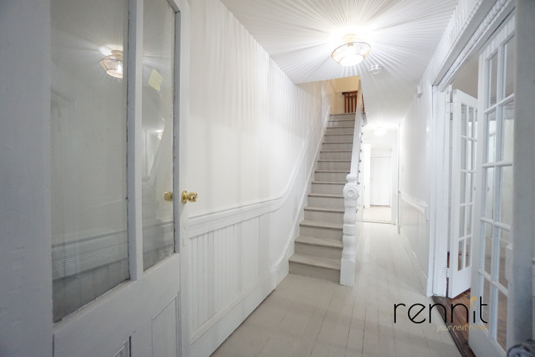 285A Hart St, Apt 1 Image 10