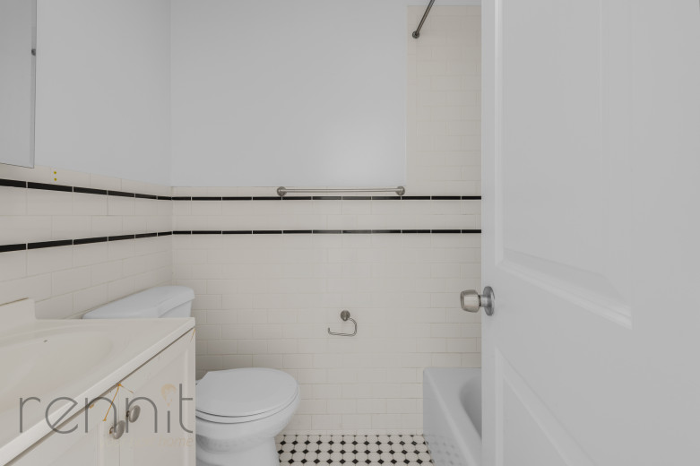 117 Wilson Ave, Apt 3L Image 9