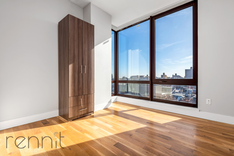 31 Debevoise St, Apt 11D Image 6