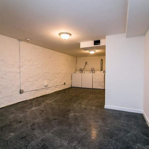 17-34 Menahan St, Apt 2F Image 11