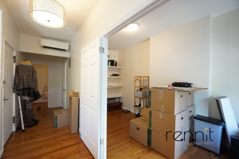 17-34 Menahan St, Apt 2F Image 4
