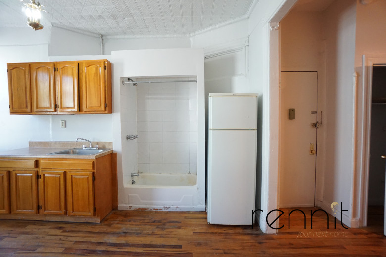 114 Walton St, Apt 6 Image 5