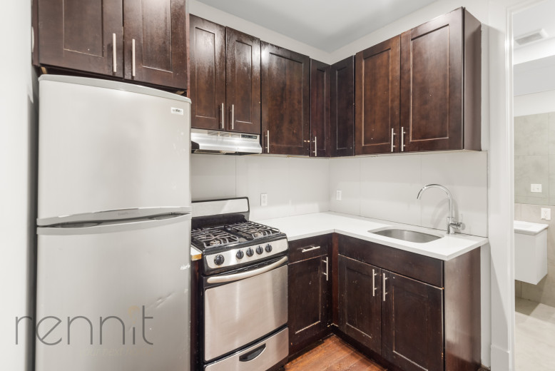 309 Tompkins Ave, Apt 3A Image 2