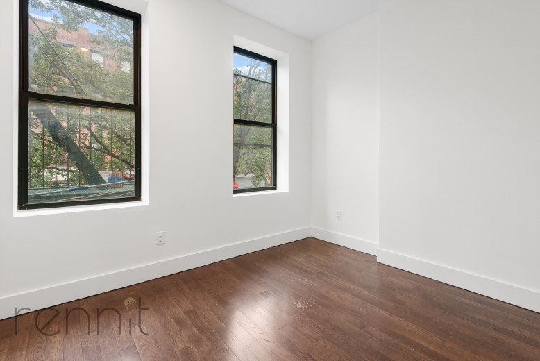 309 Tompkins Ave, Apt 3A Image 10