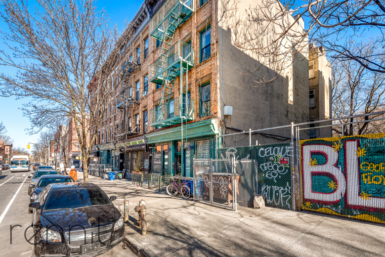 309 Tompkins Ave, Apt 3A Image 11