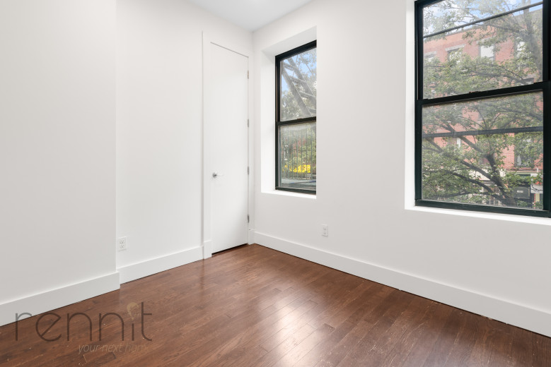 309 Tompkins Ave, Apt 3A Image 3