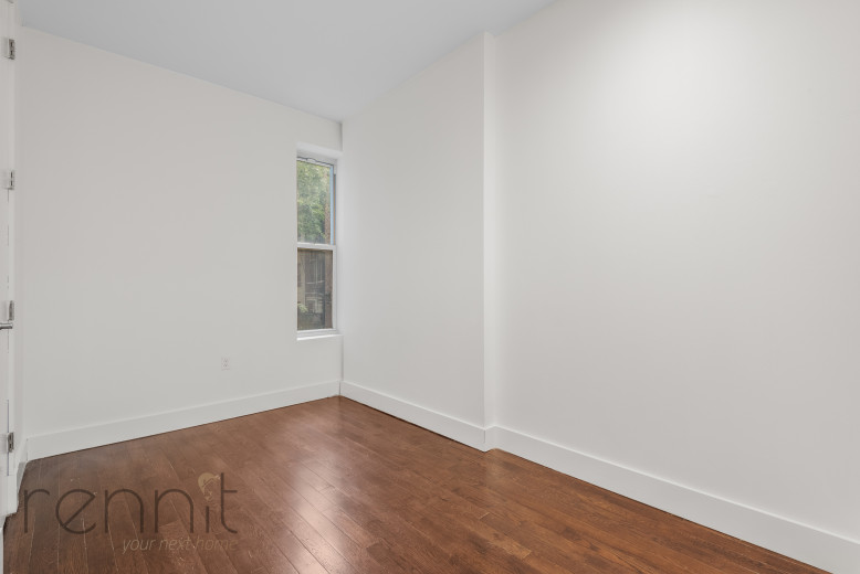 309 Tompkins Ave, Apt 3A Image 5
