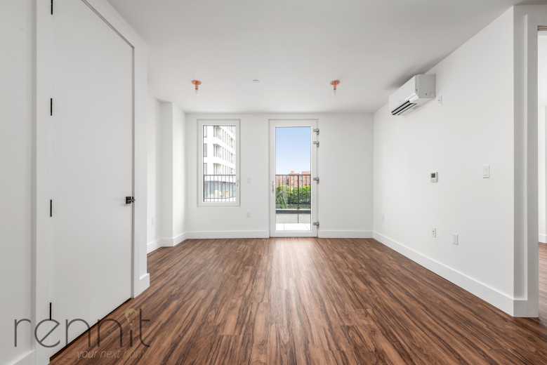 26-24 4th St, Apt 705A Image 2