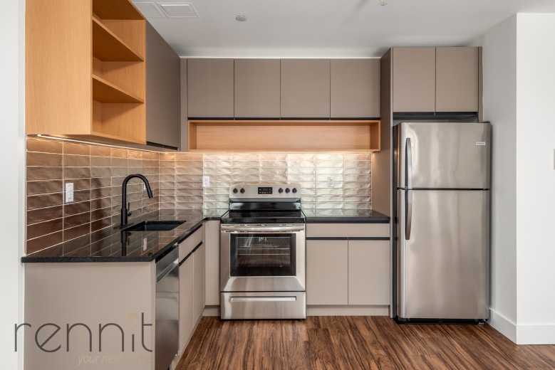 26-24 4th St, Apt 705A Image 5
