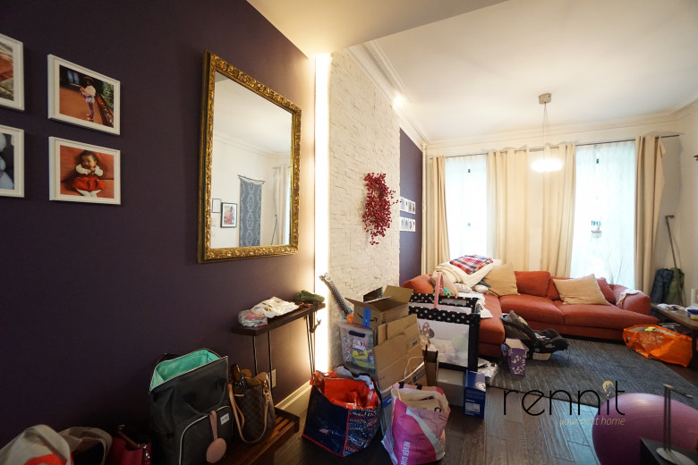 461 Willoughby Ave, Apt 1 Image 7
