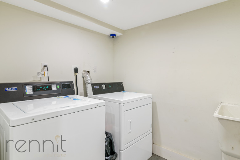 800 Knickerbocker Ave, Apt 2F Image 16